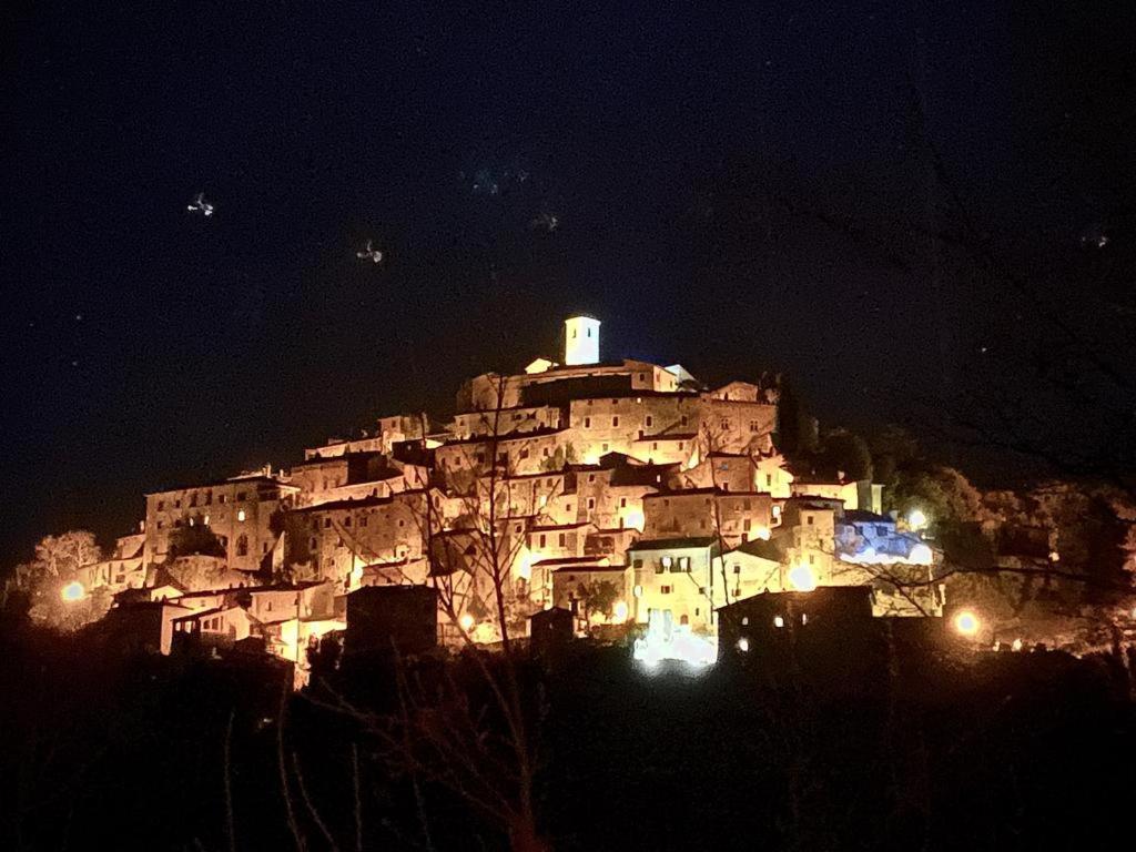 Alloggio Turistico Luigina Morro Reatino エクステリア 写真